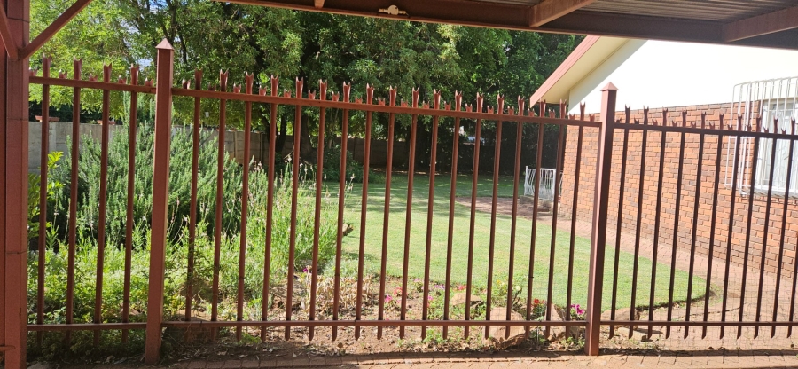 5 Bedroom Property for Sale in Universitas Free State